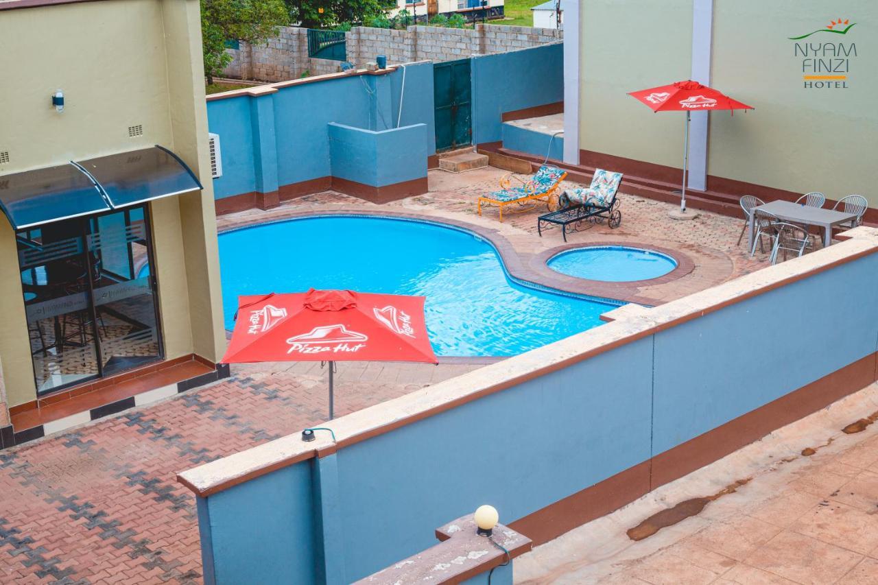 Nyamfinzi Hotel Chipata ภายนอก รูปภาพ