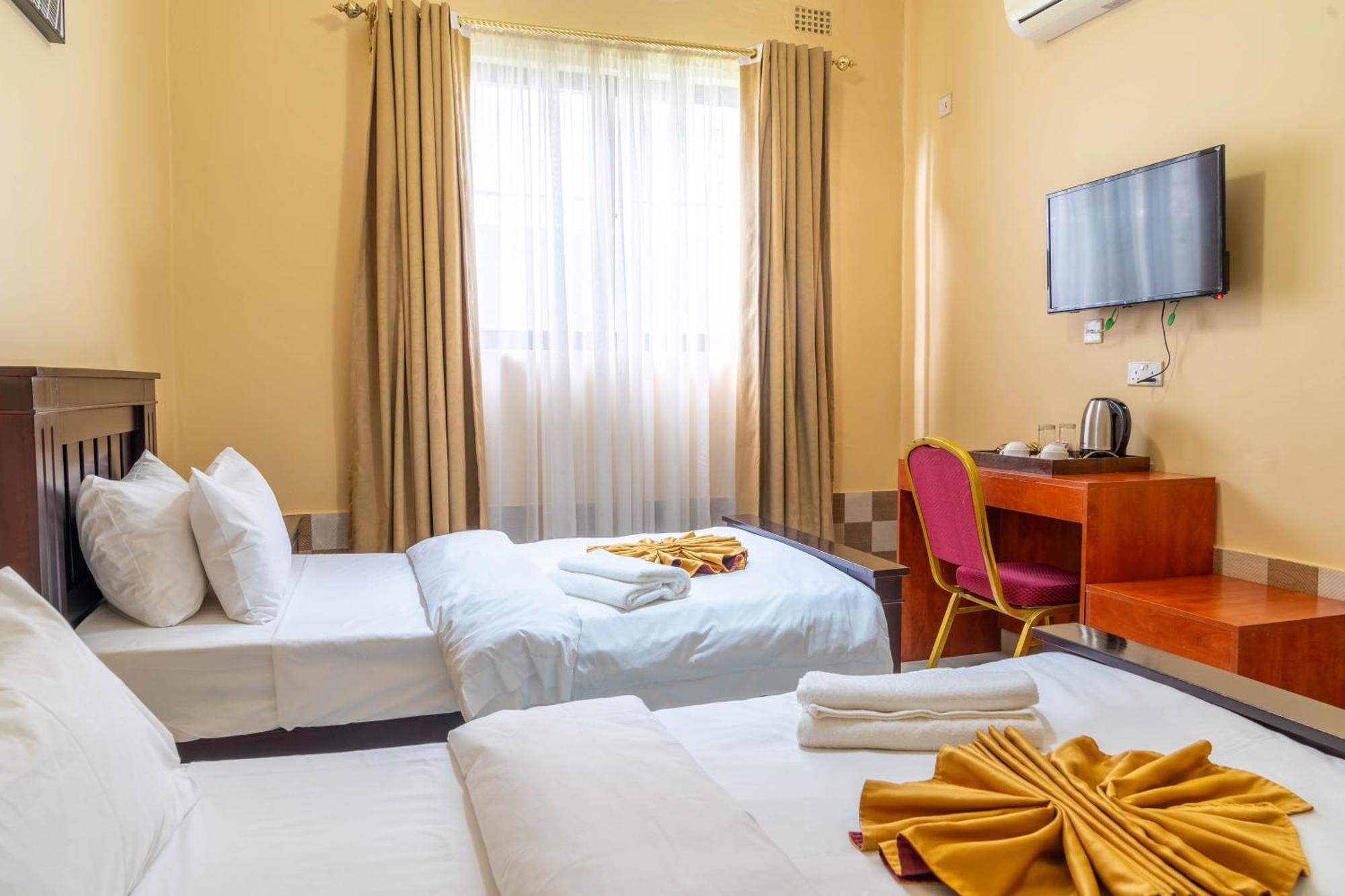 Nyamfinzi Hotel Chipata ภายนอก รูปภาพ
